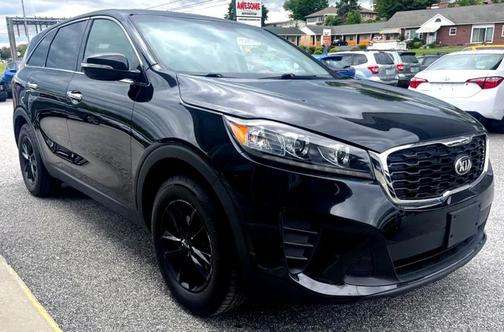 Ebony Black 2019 Kia Sorento LX