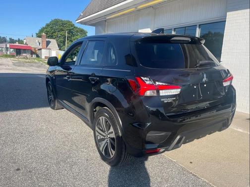 Labrador Black Metallic 2021 Mitsubishi Outlander Sport 2.0 ES