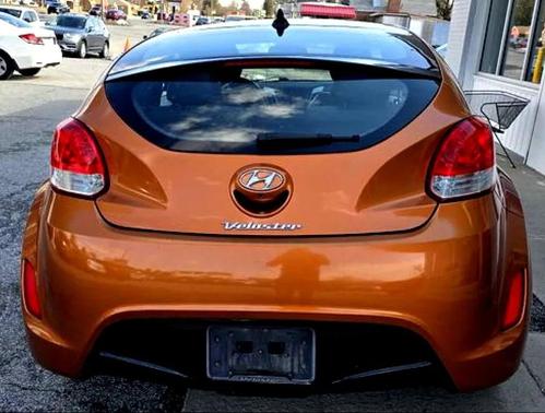 2016 Hyundai Veloster Base