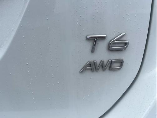 2014 Volvo XC60 Base