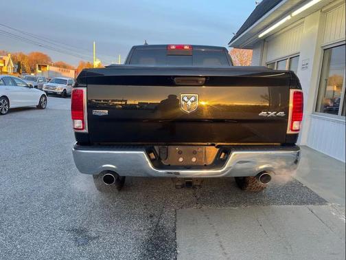 2016 RAM 1500 Laramie