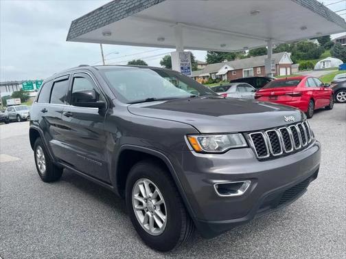 2019 Jeep Grand Cherokee Laredo