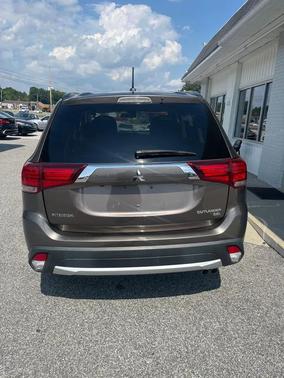 2016 Mitsubishi Outlander SEL