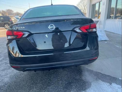 2020 Nissan Versa 1.6 S