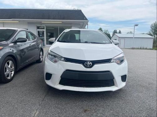 Super White 2014 Toyota Corolla L