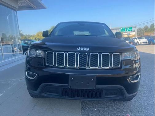 2017 Jeep Grand Cherokee Laredo