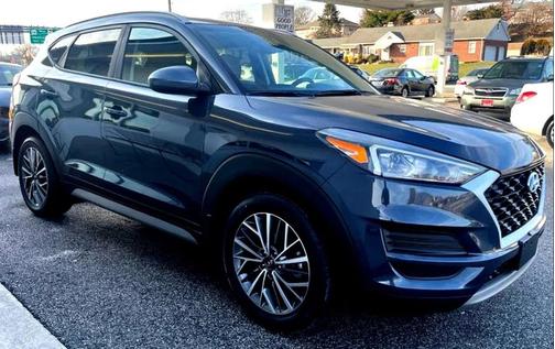 2019 Hyundai TUCSON SE