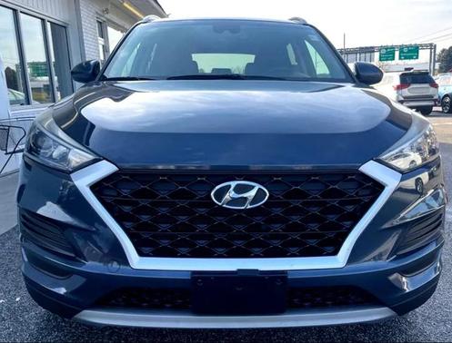 2019 Hyundai TUCSON SE