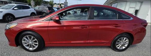 Scarlet Red 2019 Hyundai SONATA SE