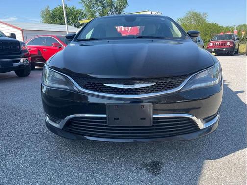 Black 2016 Chrysler 200 Limited