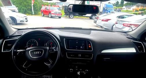 2015 Audi Q5 2.0T Premium Plus