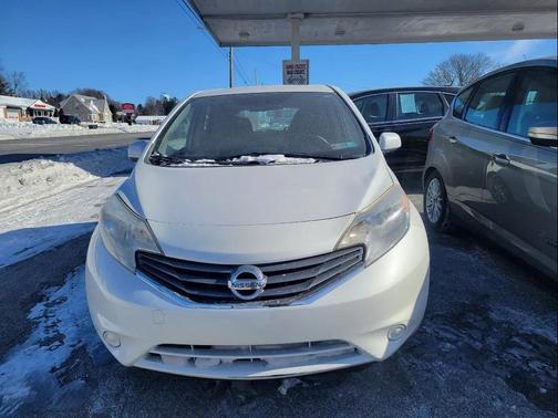 2014 Nissan Versa Note SV