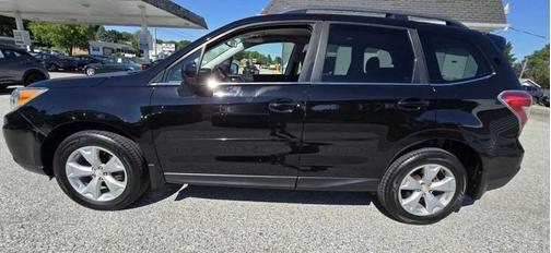 Crystal Black Silica 2016 Subaru Forester 2.5i Limited