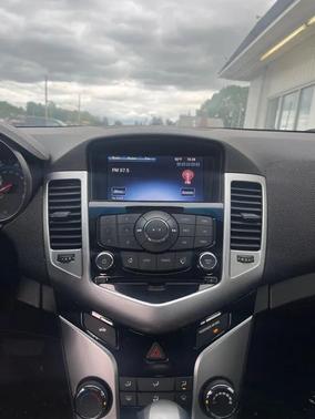 Silver Ice Metallic 2015 Chevrolet Cruze 1LT