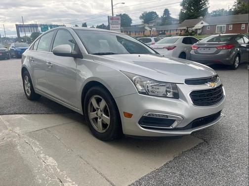 Silver Ice Metallic 2015 Chevrolet Cruze 1LT