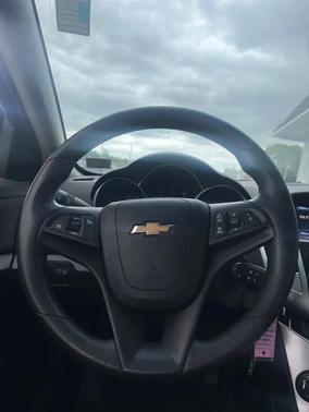 Silver Ice Metallic 2015 Chevrolet Cruze 1LT