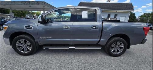 Gun Metallic 2017 Nissan Titan SL