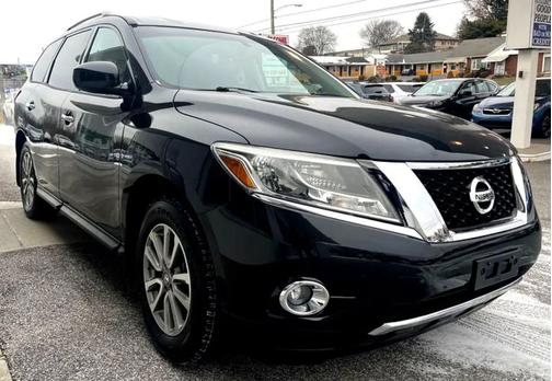 2015 Nissan Pathfinder SV