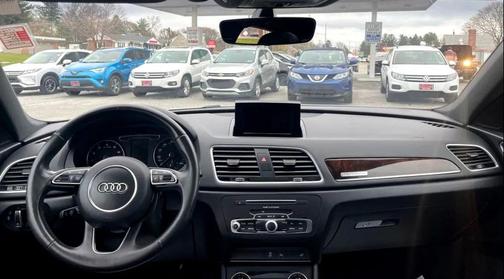 2018 Audi Q3 2.0T Premium