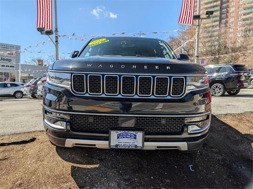 2022 Jeep Wagoneer Series II