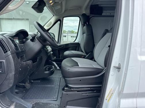 2025 RAM ProMaster 1500 Low Roof