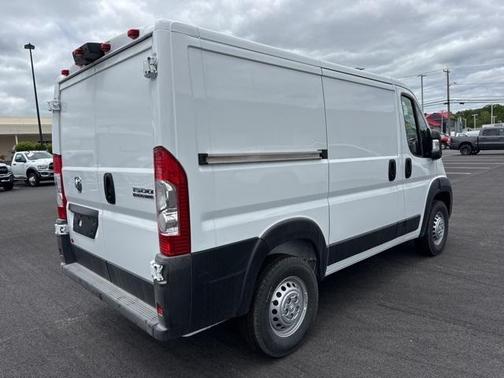 2025 RAM ProMaster 1500 Low Roof