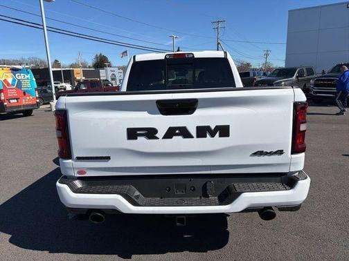 Bright White Clearcoat 2026 RAM 1500 Big Horn/Lone Star