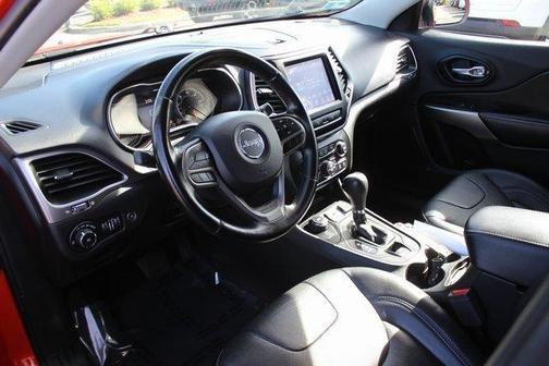 2021 Jeep Cherokee Latitude Lux