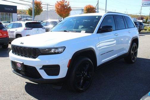 2023 Jeep Grand Cherokee Altitude