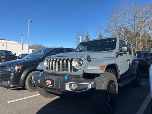 2024 Jeep Wrangler 4xe Sahara