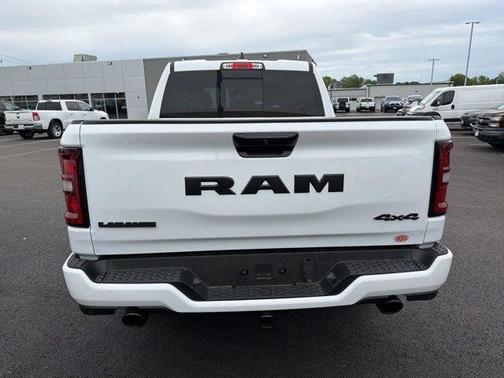 Bright White Clearcoat 2026 RAM 1500 Laramie