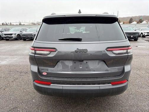 2026 Jeep Grand Cherokee L Laredo