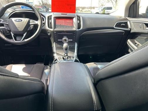 2017 Ford Edge Sport