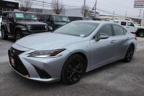 2024 Lexus ES 350 F SPORT Handling