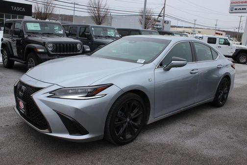 2024 Lexus ES 350 F SPORT Handling