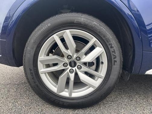 2024 Audi Q5 45 S line quattro Premium