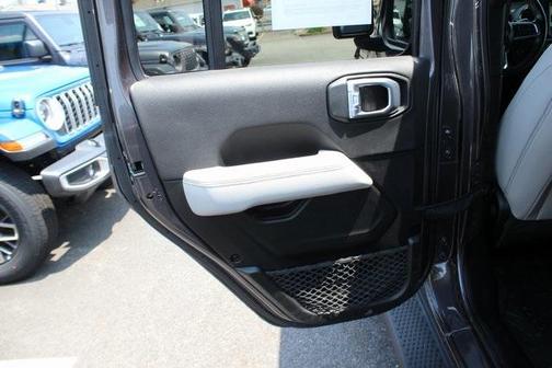 2021 Jeep Wrangler Unlimited Sahara Altitude