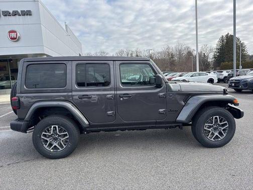 2025 Jeep Wrangler Sahara
