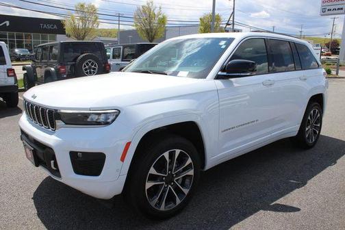 White 2024 Jeep Grand Cherokee Overland