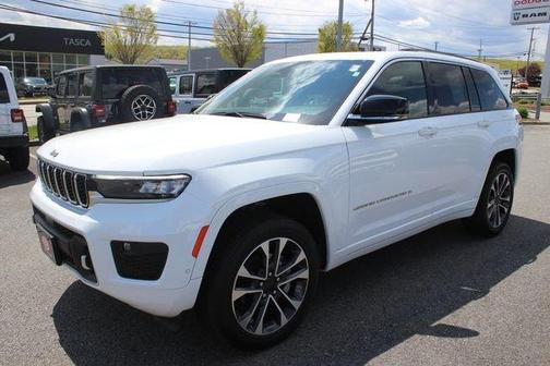 White 2024 Jeep Grand Cherokee Overland