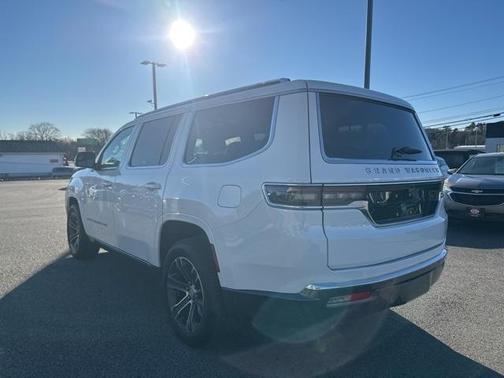 2022 Jeep Grand Wagoneer Series I