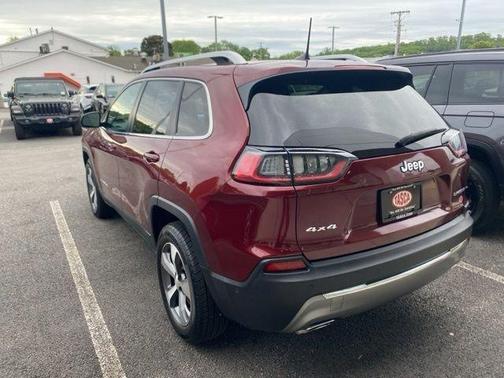 Red 2021 Jeep Cherokee Limited
