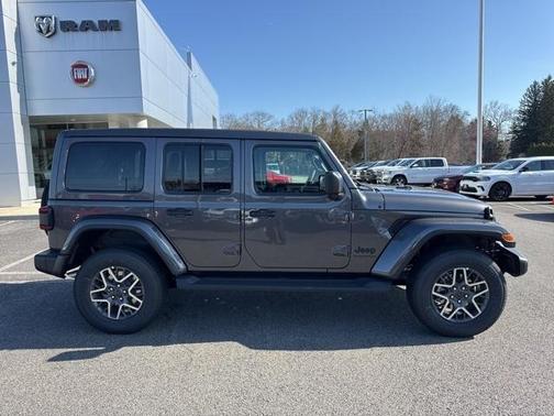 2025 Jeep Wrangler Sahara