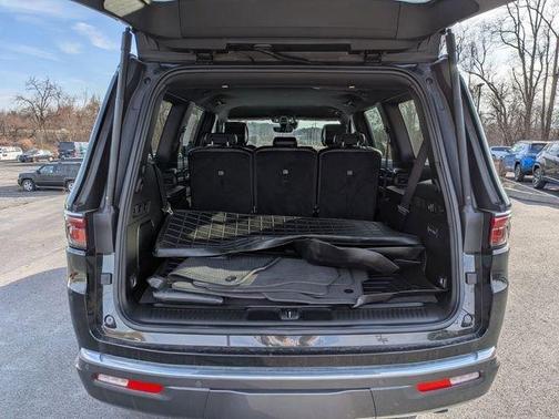 Black 2022 Jeep Wagoneer Series III