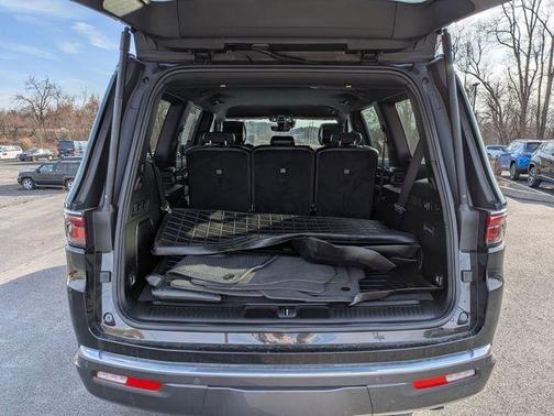Black 2022 Jeep Wagoneer Series III