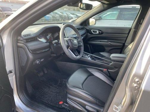 2022 Jeep Compass Altitude