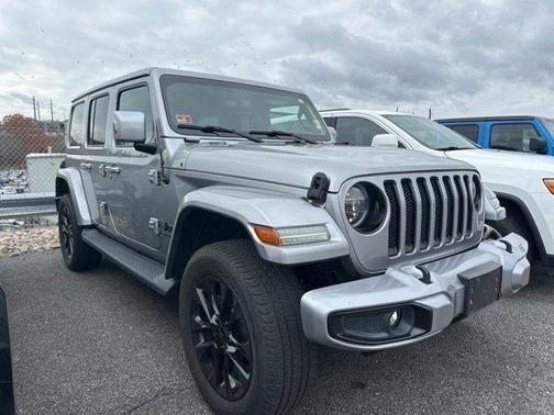 2021 Jeep Wrangler Unlimited Sahara Altitude
