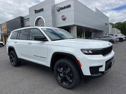 2025 Jeep Grand Cherokee L Laredo