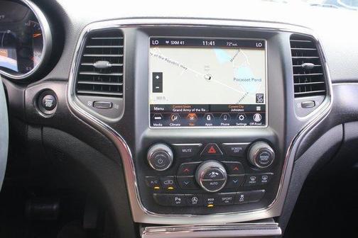 2018 Jeep Grand Cherokee Laredo E
