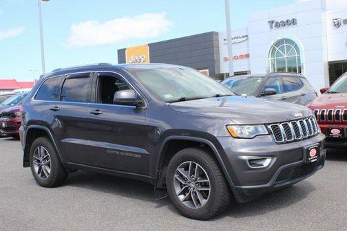 2018 Jeep Grand Cherokee Laredo E